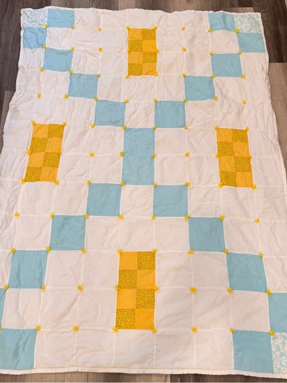 Vintage Handmade Patchwork Quilt White, Blue & Yellow Tattered Country